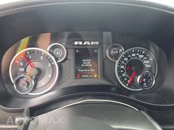 2024 Ram 3500 Cab Chassis Tradesman Crew Cab DRW – miniatura 12