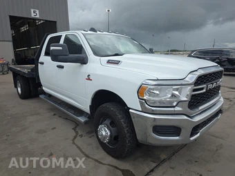 2024 Ram 3500 Cab Chassis Tradesman Crew Cab DRW – miniatura 3