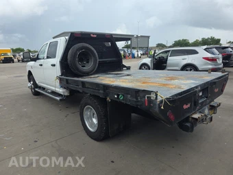 2024 Ram 3500 Cab Chassis Tradesman Crew Cab DRW – miniatura 6