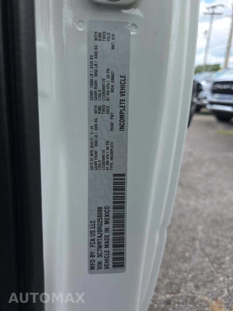 2024 Ram 3500 Cab Chassis Tradesman Regular Cab DRW - miniatura 5