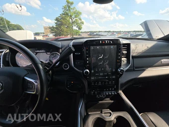 2024 Ram 3500 Laramie Crew Cab Long Bed – miniatura 11