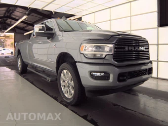 2024 Ram 3500 Laramie Crew Cab Long Bed – miniatura 3