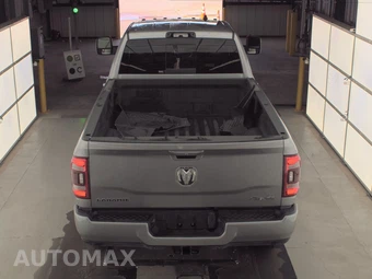 2024 Ram 3500 Laramie Crew Cab Long Bed – miniatura 5