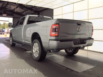 2024 Ram 3500 Laramie Crew Cab Long Bed – miniatura 6