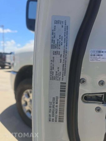 2024 Ram 3500 Laramie Crew Cab Long Bed - miniatura 5