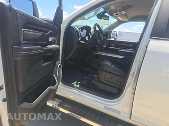2024 Ram 3500 Laramie Crew Cab Long Bed - miniatura 6