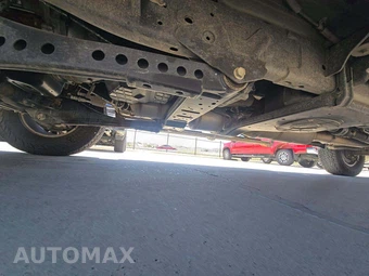 2024 Ram 3500 Laramie Crew Cab Long Bed - miniatura 7