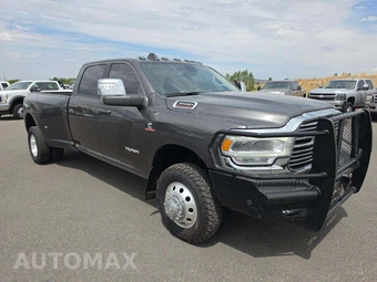 2024 Ram 3500 Laramie Crew Cab Long Bed DRW - miniatura 4