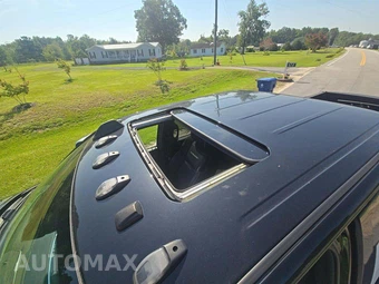 2024 Ram 3500 Laramie Crew Cab Long Bed DRW - miniatura 9