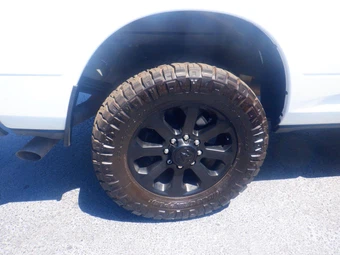 2024 Ram 3500 Laramie Crew Cab Medium Bed – miniatura 17