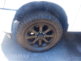 2024 Ram 3500 Laramie Crew Cab Medium Bed – miniatura 23