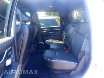 2024 Ram 3500 Laramie Crew Cab Medium Bed – miniatura 9