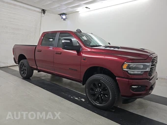 2024 Ram 3500 Laramie Crew Cab Medium Bed - miniatura 3