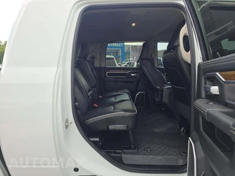 2024 Ram 3500 Laramie Extended Crew Cab Medium Bed DRW – miniatura 16