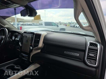 2024 Ram 3500 Laramie Extended Crew Cab Medium Bed DRW – miniatura 19