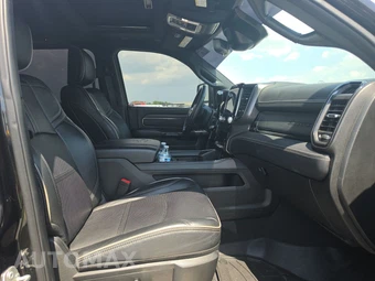2024 Ram 3500 Limited Crew Cab Long Bed - miniatura 8