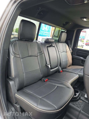 2024 Ram 3500 Limited Crew Cab Long Bed DRW – miniatura 16