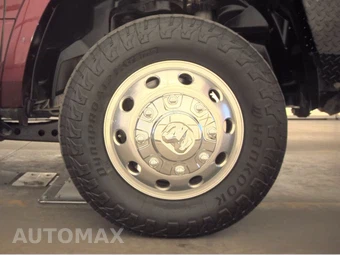 2024 Ram 3500 Limited Crew Cab Long Bed DRW – miniatura 10