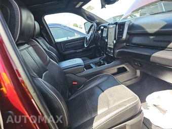 2024 Ram 3500 Limited Crew Cab Long Bed DRW – miniatura 14