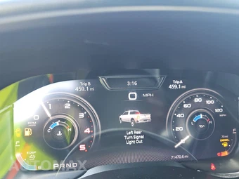 2024 Ram 3500 Limited Crew Cab Long Bed DRW – miniatura 18