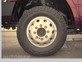 2024 Ram 3500 Limited Crew Cab Long Bed DRW – miniatura 9