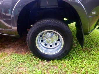 2024 Ram 3500 Limited Crew Cab Long Bed DRW – miniatura 11