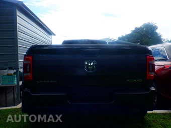 2024 Ram 3500 Limited Crew Cab Long Bed DRW – miniatura 13