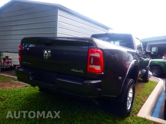 2024 Ram 3500 Limited Crew Cab Long Bed DRW – miniatura 14