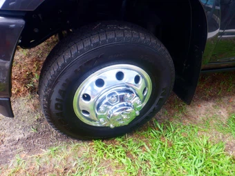 2024 Ram 3500 Limited Crew Cab Long Bed DRW – miniatura 23