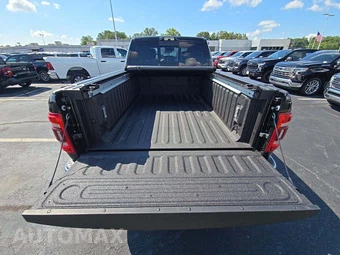 2024 Ram 3500 Limited Crew Cab Medium Bed – miniatura 11