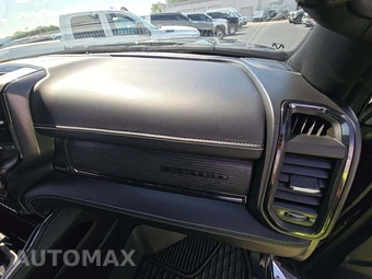 2024 Ram 3500 Limited Crew Cab Medium Bed – miniatura 16