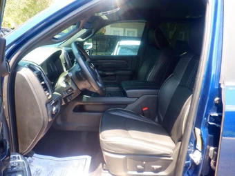 2024 Ram 3500 Limited Extended Crew Cab Medium Bed – miniatura 6
