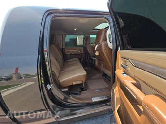2024 Ram 3500 Limited Longhorn Extended Crew Cab Medium Bed - miniatura 13
