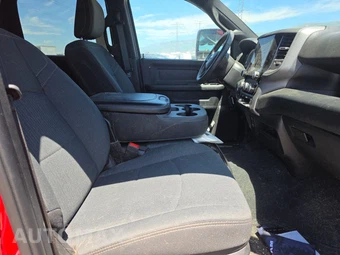 2024 Ram 3500 Tradesman Crew Cab Long Bed – miniatura 8