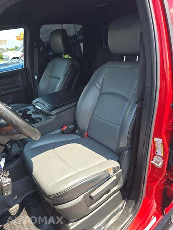 2024 Ram 3500 Tradesman Crew Cab Long Bed – miniatura 6