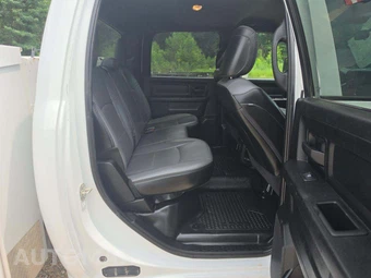 2024 Ram 3500 Tradesman Crew Cab Long Bed – miniatura 13