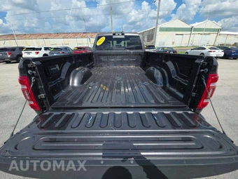 2024 Ram 3500 Tradesman Crew Cab Long Bed - miniatura 14