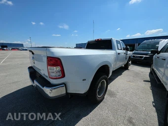 2024 Ram 3500 Tradesman Crew Cab Long Bed – miniatura 4