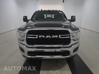 2024 Ram 3500 Tradesman Crew Cab Long Bed DRW - miniatura 2