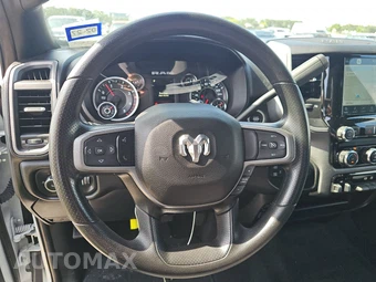 2024 Ram 3500 Tradesman Crew Cab Long Bed DRW – miniatura 10