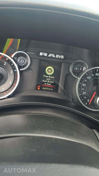 2024 Ram 3500 Tradesman Crew Cab Long Bed DRW – miniatura 17