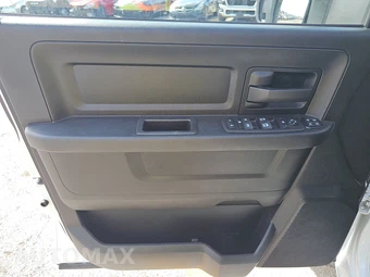 2024 Ram 3500 Tradesman Crew Cab Long Bed DRW – miniatura 9