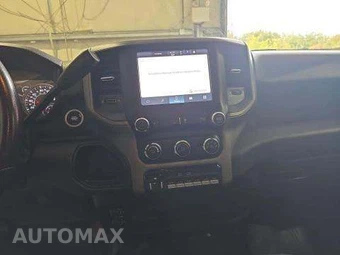 2024 Ram 3500 Tradesman Crew Cab Long Bed DRW - miniatura 10