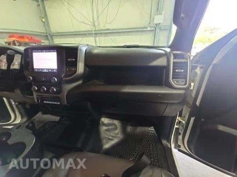2024 Ram 3500 Tradesman Crew Cab Long Bed DRW - miniatura 19