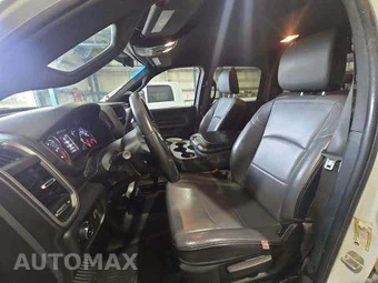 2024 Ram 3500 Tradesman Crew Cab Long Bed DRW - miniatura 6