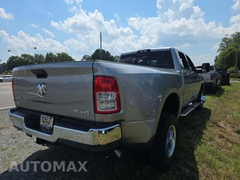 2024 Ram 3500 Tradesman Crew Cab Long Bed DRW – miniatura 3