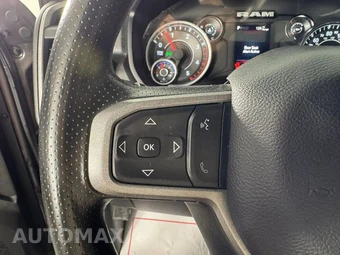 2024 Ram 3500 Tradesman Crew Cab Long Bed DRW - miniatura 15