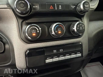 2024 Ram 3500 Tradesman Crew Cab Long Bed DRW - miniatura 20