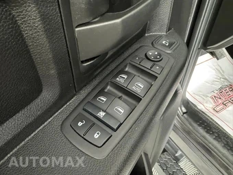 2024 Ram 3500 Tradesman Crew Cab Long Bed DRW - miniatura 35