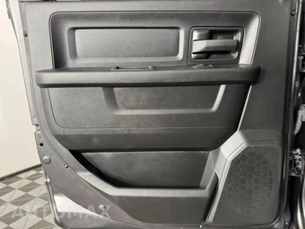 2024 Ram 3500 Tradesman Crew Cab Long Bed DRW - miniatura 37